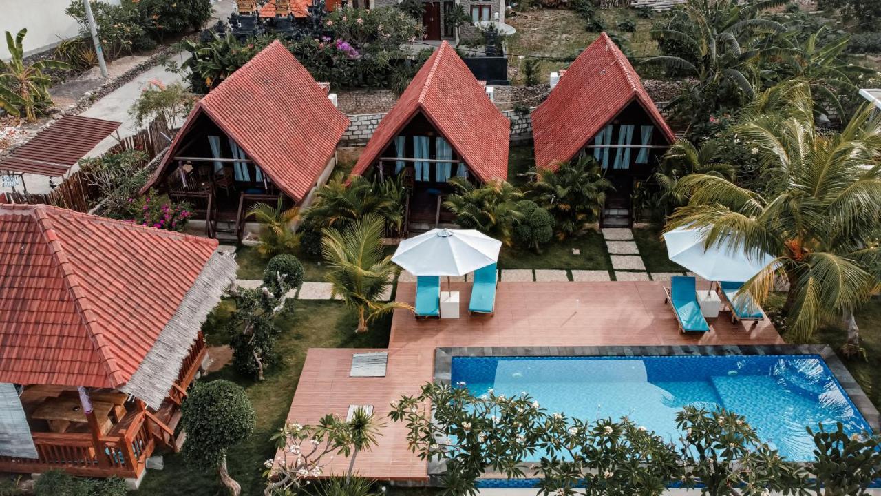 Gayatri Bungalows Batununggul Exterior photo
